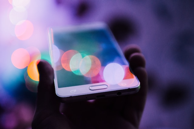 <strong>The Psychology of Social Media Addiction and How to Overcome It</strong>