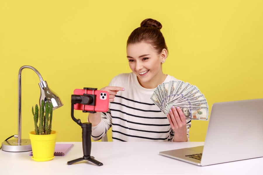 How To Make Money On Social Media Without Being An Influencer